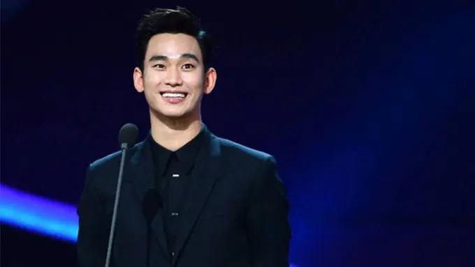 [Bintang] Selain Pendiam, Ini 7 Fakta Menarik Kim Soo Hyun