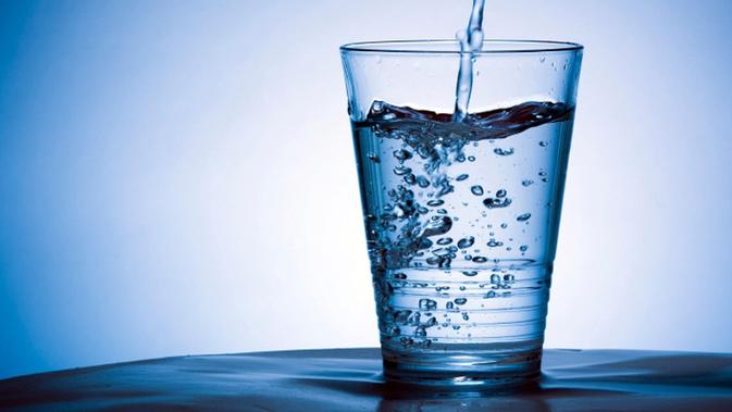 Dua peneliti mengatakan bahwa manfaat dari air alkali belum teruji secara klinis.