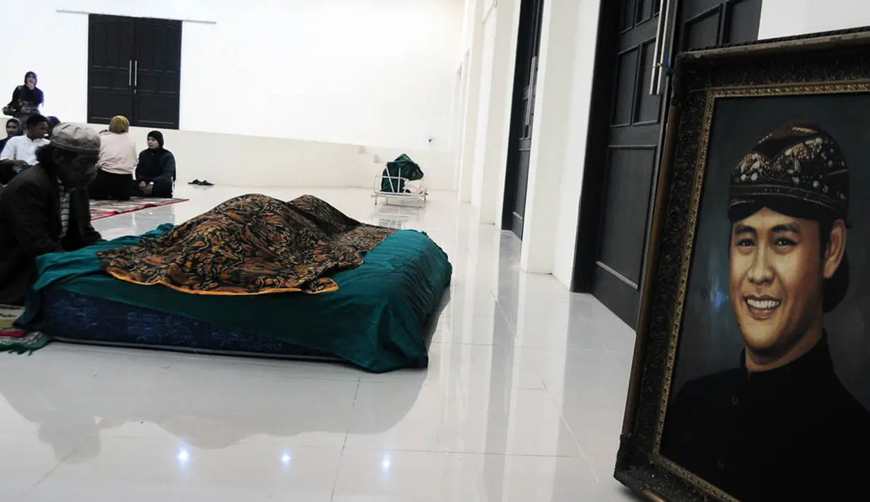 Innalillahi Wa Innailaihi Rojiun. Minggu (31/03/14) dalang wayang golek Asep Sunandar Sunarya tutup usia (ANTARA FOTO/Novrian Arbi)  