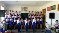 Bikin Bangga, Anak Sekolah di Korea Utara Bawakan Lagu Indonesia Halo-halo Bandung.&nbsp; foto: Youtube Jaka Parker