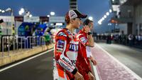 Valentino Rossi tak mau meremehkan Jorge Lorenzo yang tampil kurang mengesankan pada MotoGP Qatar, Minggu (26/3/2017). (EPA/Noushad Thekkayil) 