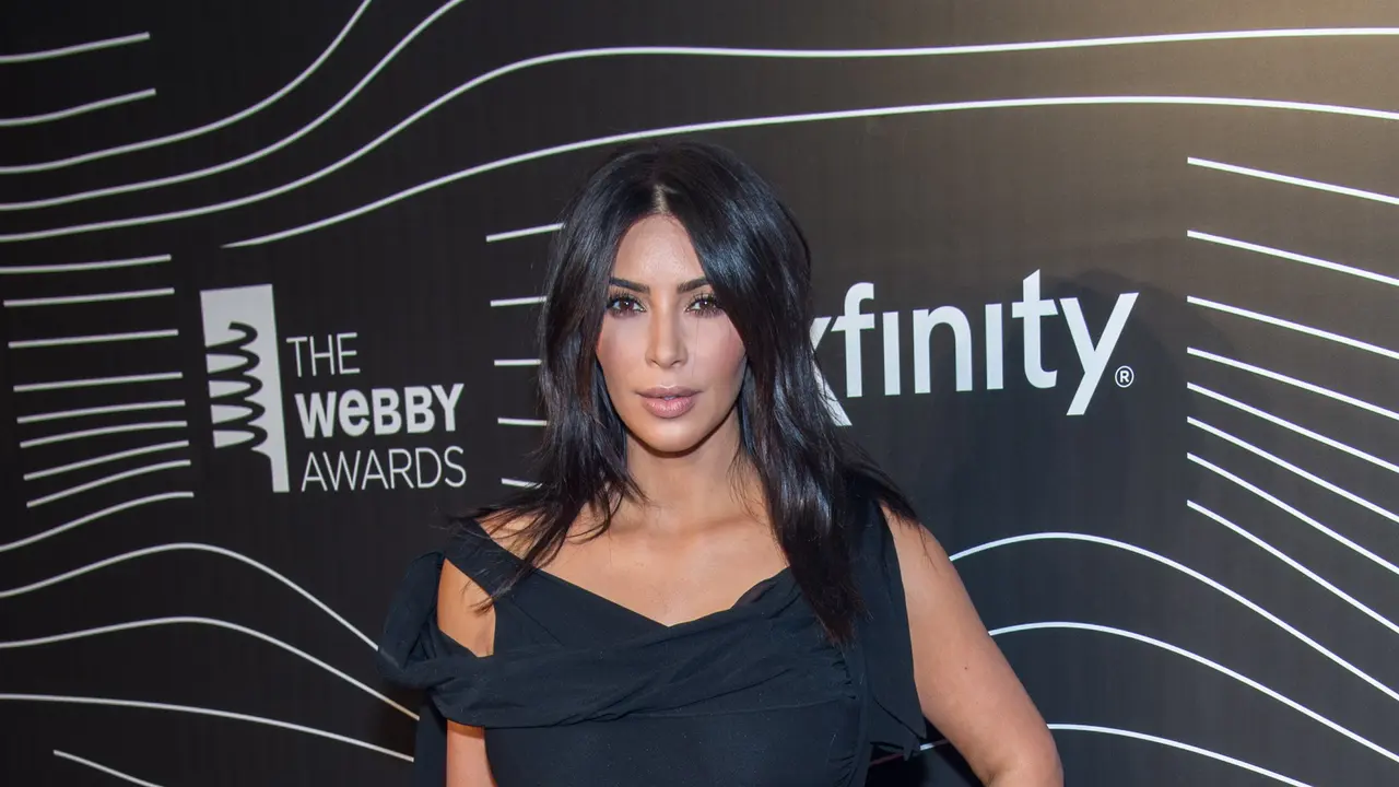 Hotel yang ditinggali Kim Kardashian ternyata minim keamanan. (AFP/Bintang.com)