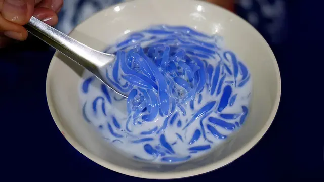 cendol dawet bunga telang biru