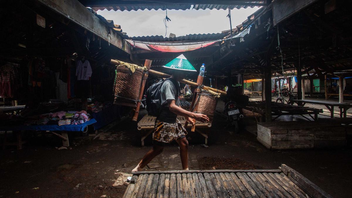 Sambut Ramadan, Masyarakat Adat Bonokeling Gelar Tradisi Unggah-unggahan