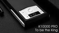 Oukitel K10000 Pro, yang dibekali dengan baterai 10.000mAh dan fitur fast charging (sumber: ndtv.com)