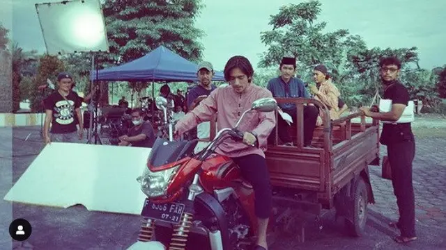 Sinetron Ramadhan 2022 Aku Bukan Ustadz: Mencari Surga (Foto: Instagram/@denirawiraguna)