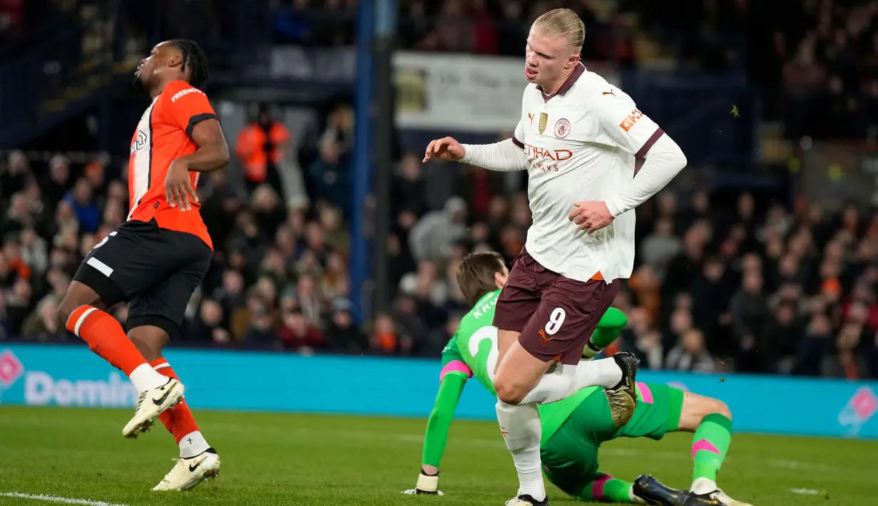Kemenangan ini mengantar Manchester City melaju ke perempat final FA Cup 2023/2024. (AP Photo/Alastair Grant)