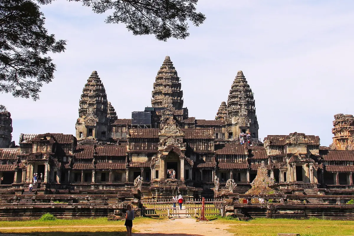 6 Wisata Candi Penuh Sejarah di Dunia, Ada dari Indonesia