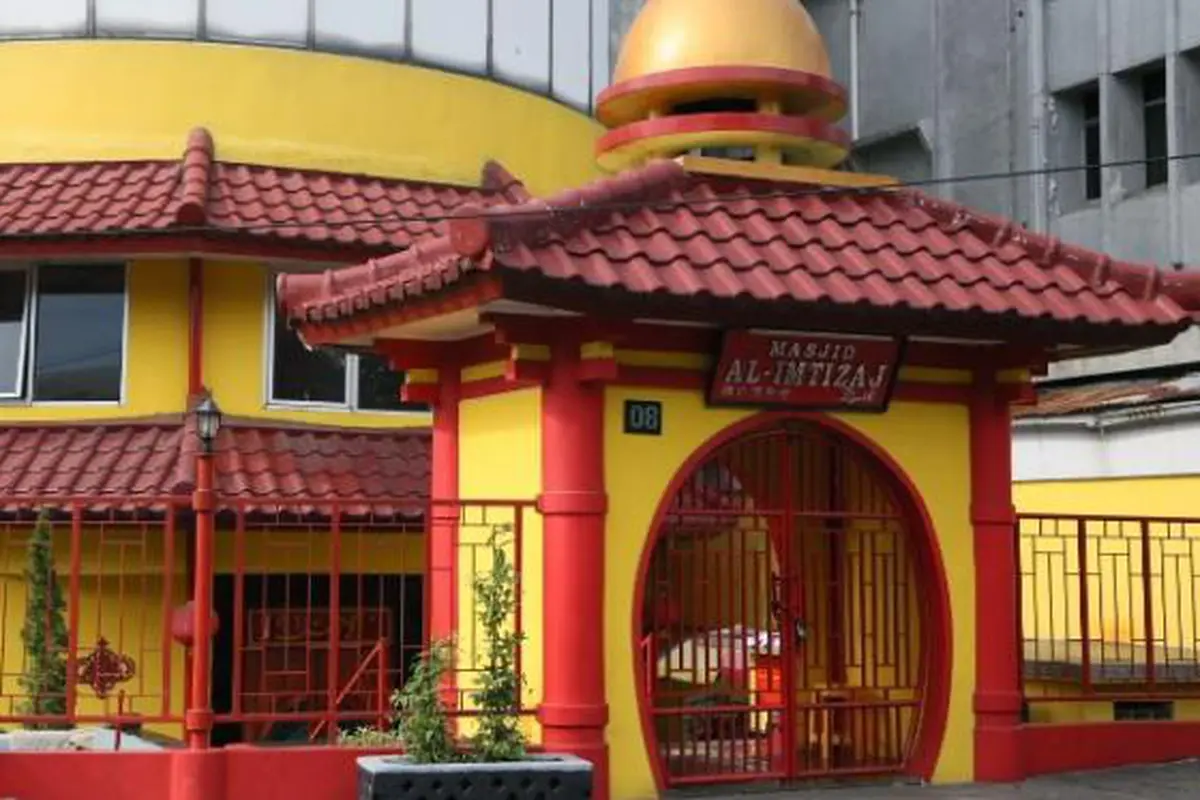 3 Masjid di Bandung Ini Punya Gaya Arsitektur yang Unik