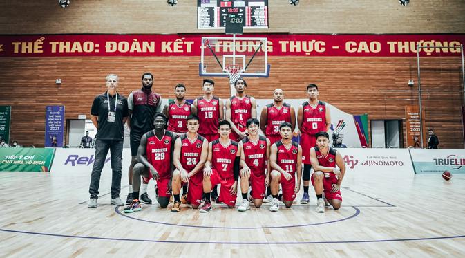 <p>Timnas basket putra Indonesia di SEA Games 2021&nbsp;</p>