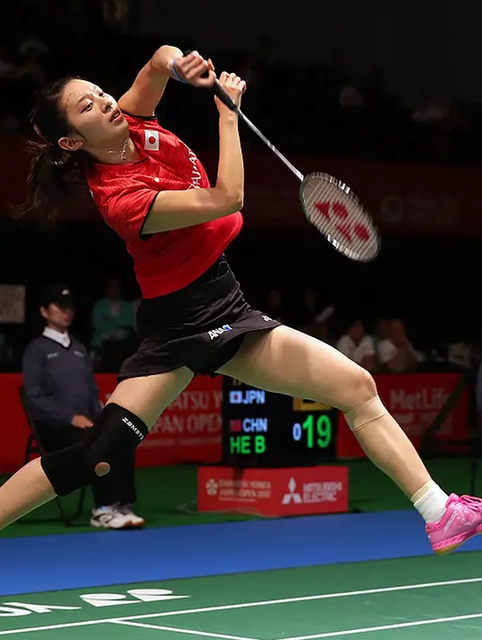 5. Sayaka Takahashi - Tunggal Putri Jepang yang saat ini menghuni peringkat 19 dunia. Diusia 25 tahun, Sayaka yang bertipe kidal tersebut sudah memenangkan 171 laga di semua kompetisi. (BWF Badminton)