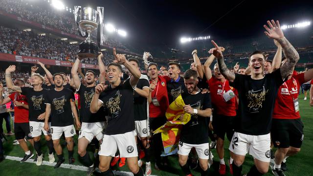 Kegembiraan Pemain Valencia Raih Juara Copa Del Rey