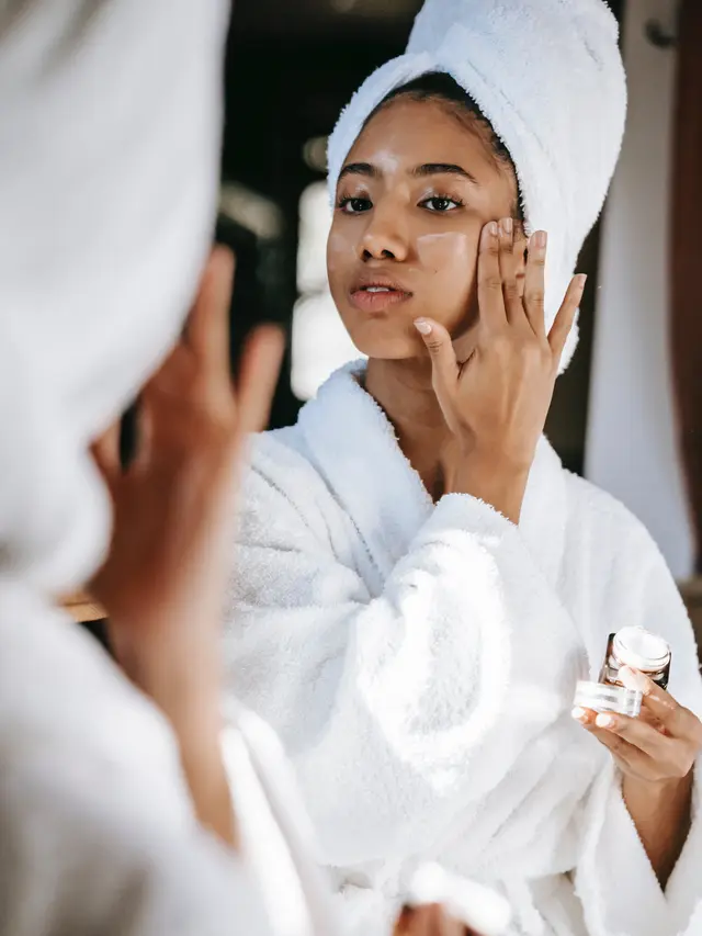 Ilustrasi Penggunaan Moisturizer