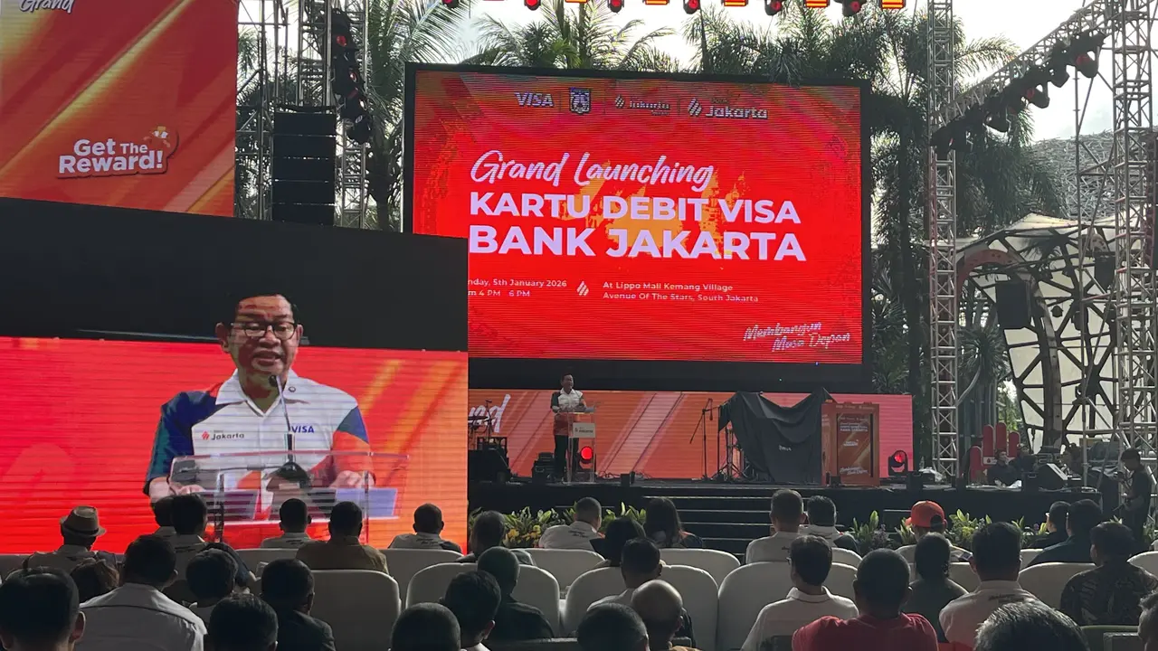Gubernur DKI Jakarta Pramono Anung di Kemang Village, Jakarta Selatan, Senin (5/1/2026) (Liputan6.com/Winda Nelfia)