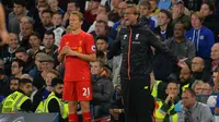 Gelandang Liverpool Lucas Leiva akan dilepas. (GLYN KIRK / AFP)