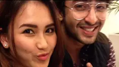 Sebelumnya tersiar kabar kepulangan Shaheer Sheikh ke India bertujuan untuk memperkenalkan Ayu Ting Ting pada keluarga besar Shaheer. Namun, pemberitaan tersebut sesaat menimbulkan pertanyaan besar karena terlihat di reply tweet yang diunggah Shaheer...