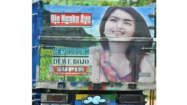 Populer Jadi Ratu FTV, Ini 6 Foto Kadek Devi di Bak Truk yang Bikin Senyum