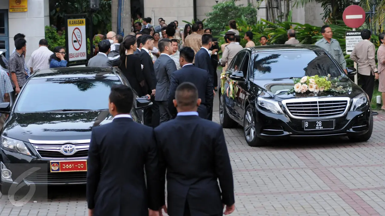 20151127-Beginilah Suasana Pernikahan Anak Kedua Setya Novanto