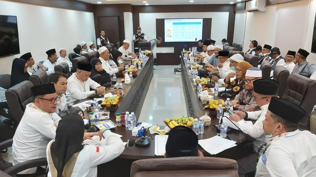 Tim Pengawas Penyelenggaraan Haji dari DPR di Makkah. Bahauddin/MCH