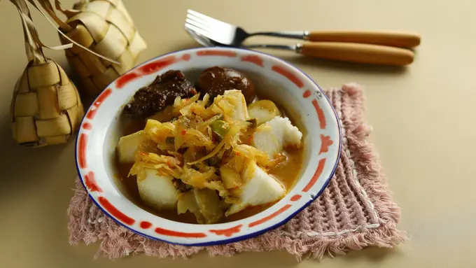ketupat sayur