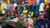 Demam Piala Dunia 2018 Jadi Berkah bagi Pedagang Kaos di Pasar Tanah Abang