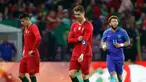 Raut wajah pemain Portugal, Cristiano Ronaldo (tengah) setelah Belanda berhasil mencetak gol ketiga mereka pada laga persahabatan di Stadion Stade de Geneve, Jenewa, Swiss, Senin (26/3). Belanda bantai Portugal 3-0. (Salvatore Di Nolfi/Keystone via AP)