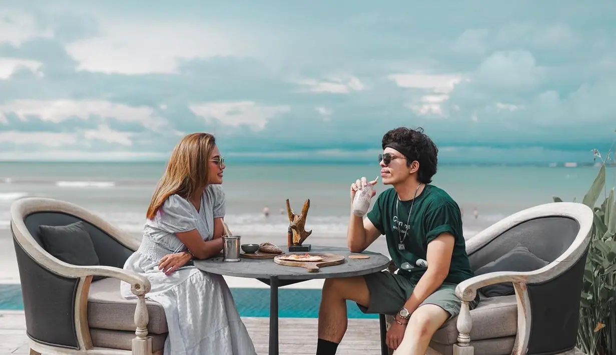 Aurel Hermansyah dan Atta Halilintar (Instagram/attahalilintar)