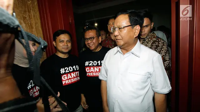 Resmikan Sekretariat Bersama, Sandiaga Uno Potong Tumpeng Dihadapan Ketum Gerindra