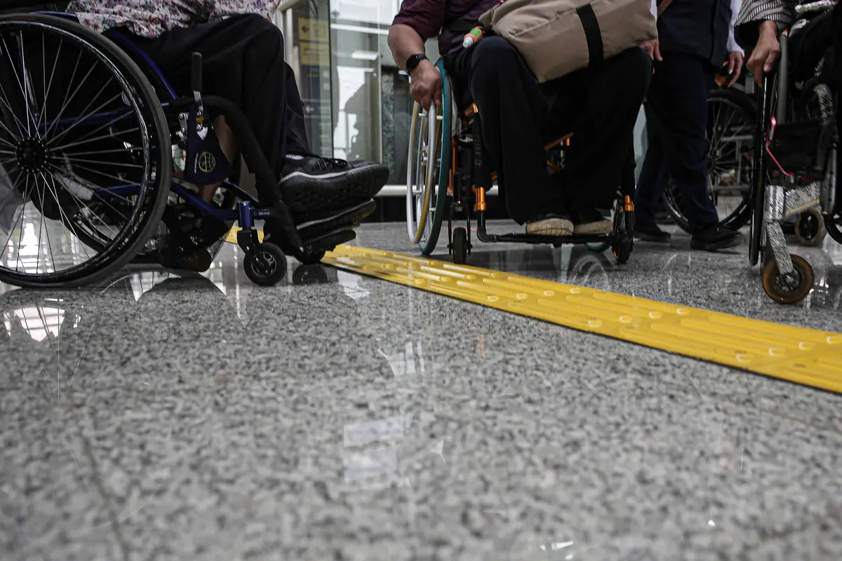 FOTO: Melihat Fasilitas untuk Penyandang Disabilitas di Stasiun Kereta