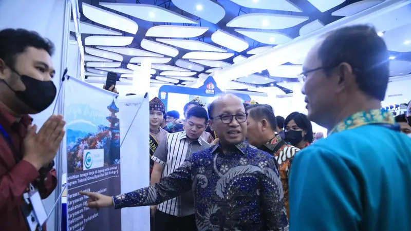Sekretaris Jenderal Kementerian Ketenagakerjaan, Anwar Sanusi di acara Job Fair Tahun 2023, bertempat di Kota Palembang, Sumatera Selatan, Rabu (7/6/2023).