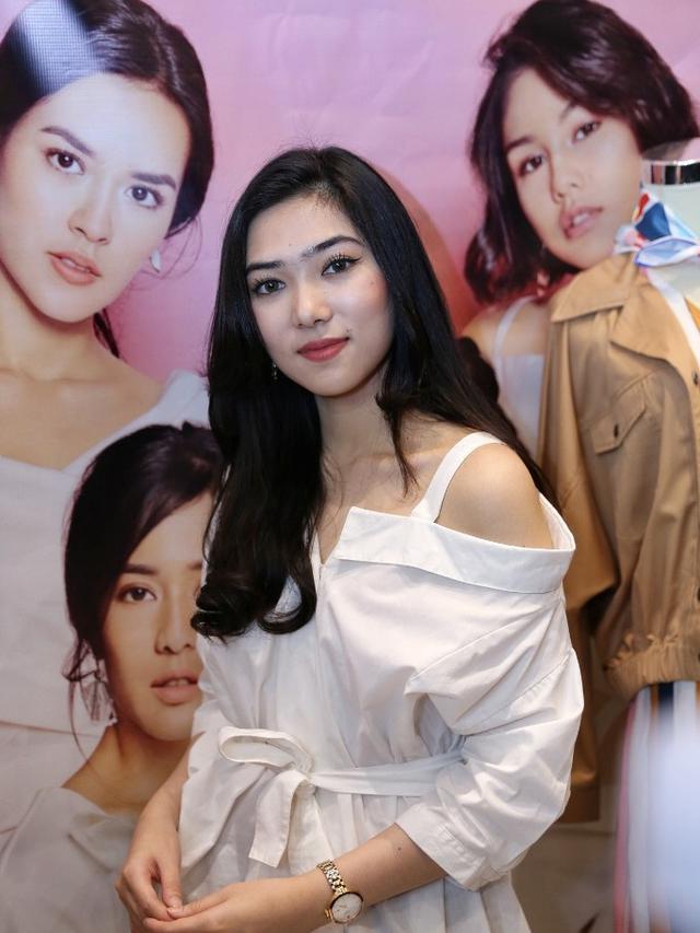 Alasan Isyana Sarasvati Menyebut Gamaliel Tapiheru Sosok Hangat Dan Sempurna Showbiz Liputan6 Com