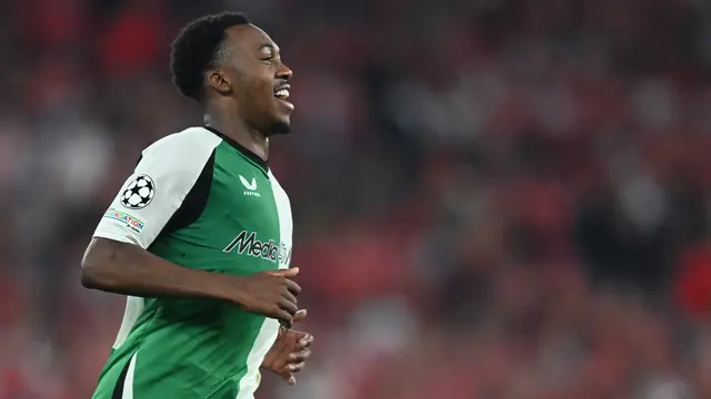 Manchester United incar Antoni Milambo