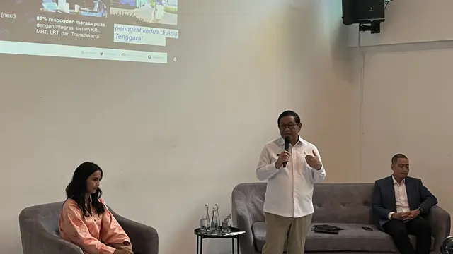 Gubernur DKI Jakarta Pramono Anung dalam acara Townhall Meeting di M Bloc, Jakarta Selatan, Selasa (10/2/2026).