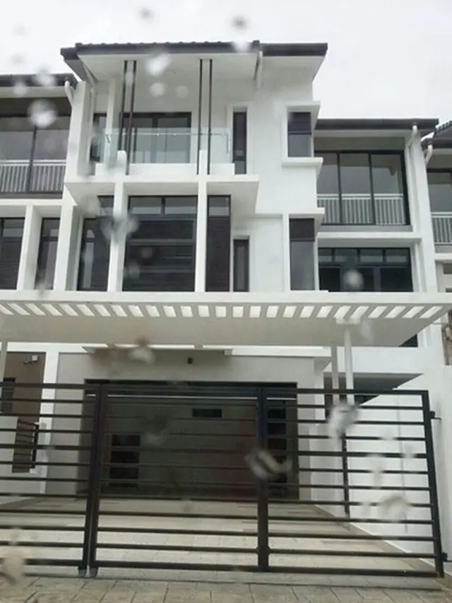 6 Potret Rumah Mewah BCL dan Ashraf di Malaysia, Nuansa Modern Hitam Putih