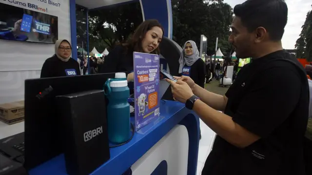 Booth BRI.