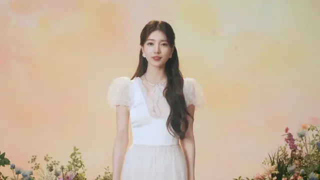 Suzy hadirkan keajaiban dalam MV 'Waiting On A Wish'. (credit:youtube.com/@DisneyMusicKoreaVEVO)