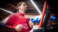 Zlatan Ibrahimovic berlatih di pusat olahraga AC Milan Milanello, Italia, Kamis (2/1/2020). Ibrahimovic didapat secara gratis oleh AC Milan pada bursa transfer musim dingin dari klub asal Amerika Serikat, LA Galaxy. (Claudio Furlan/LaPresse via AP)