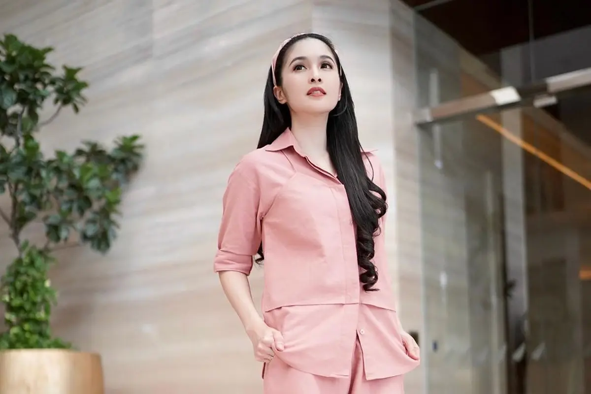 Sandra Dewi. (Foto: Instagram @sandradewi88)