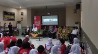 Kementerian PPPA sosialisasi dampak perkawinan dini di sekolah. (Ika Defianti/Liptutan6.com)