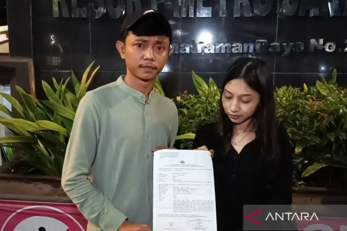 pengantin asal bekasi ditipu Wedding Organizer yang berkantor di Jakarta Timur