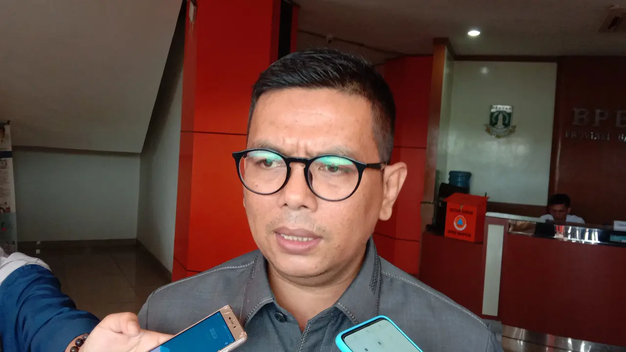 Ketua DPRD Banten Andra Soni