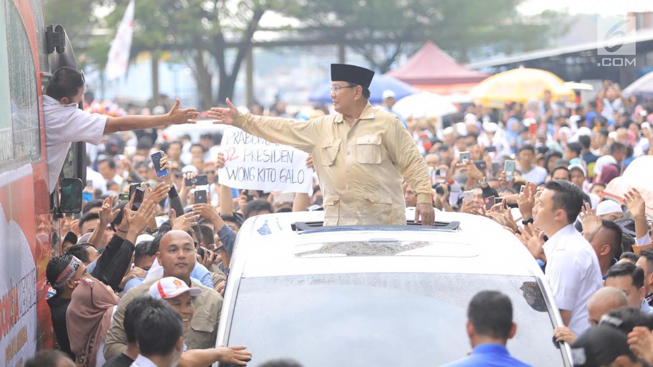 Ribuan Massa Pendukung Hadiri Kampanye Prabowo di Palembang