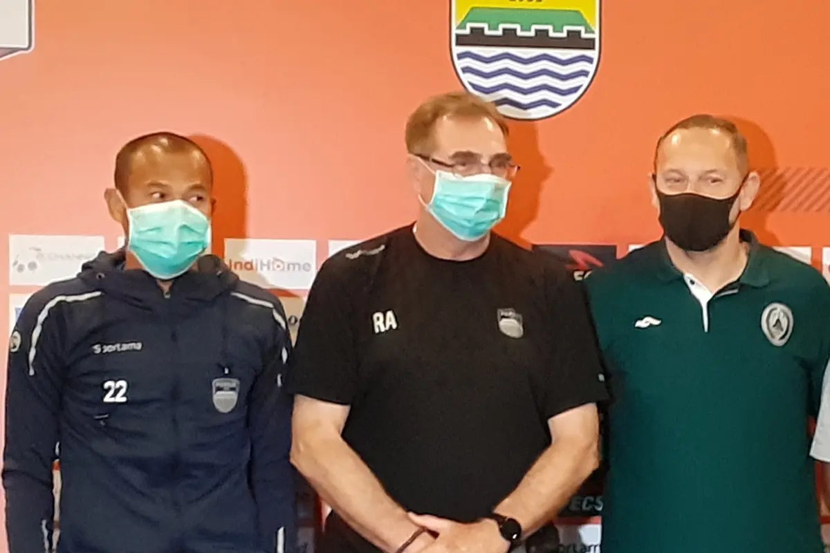 Supardi Nasir, Robert Alberts, Dejan Antonic