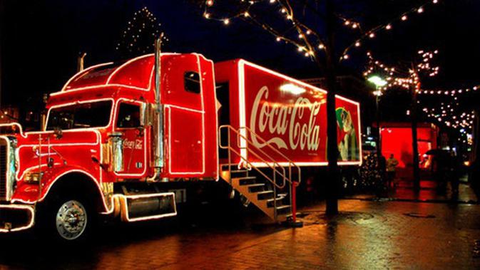 Buat Miniatur  Truk  Coca Cola Sendiri Sebagai Hadiah Natal 