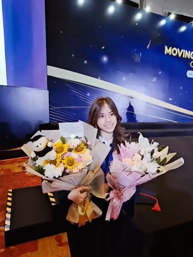 7 Fashion Wulan Guritno Hadiri Wisuda Anak, Tampil Cantik Elegan Pakai Outfit Serba Hitam