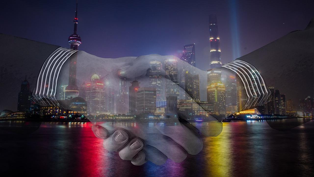 Pengertian Perdagangan Internasional, Pahami Manfaat dan Dampaknya