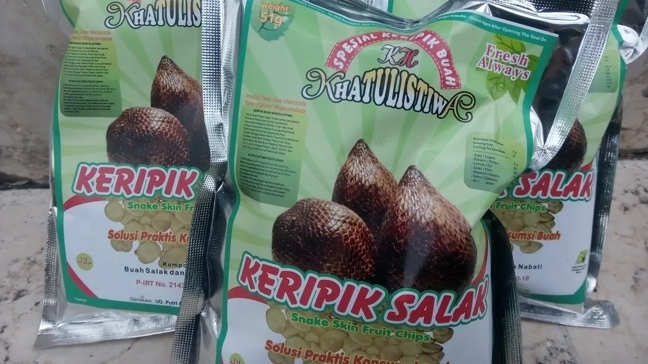 Keripik Salak Khatulistiwa