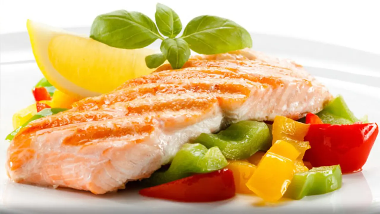 Simak Cara Buat Grilled Salmon Ala Al Ghazali, Yuk!