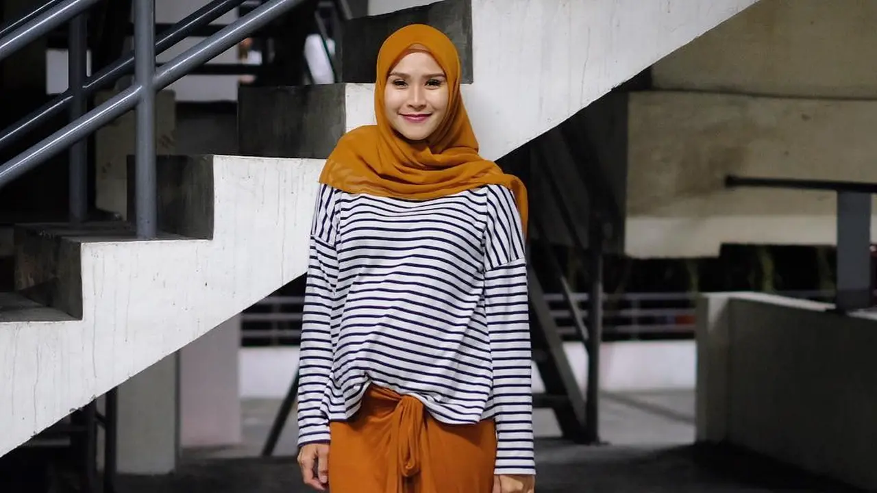[Bintang] Zaskia Adya Mecca