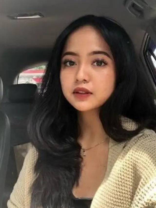 6 Potret Nabila Javanica, Wanita yang Dikabarkan Teman Dekat Kaesang